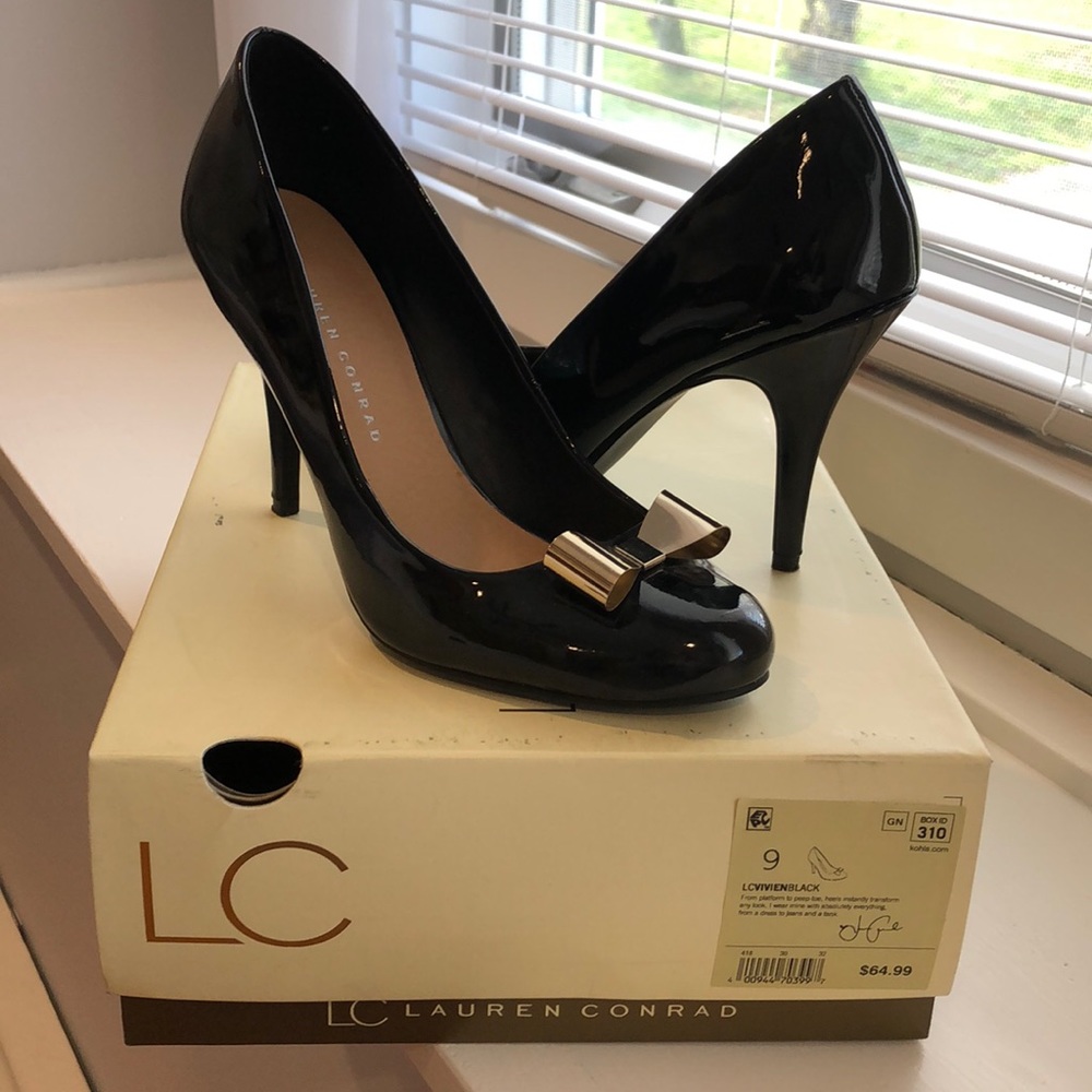 LC gold now patent leather heels